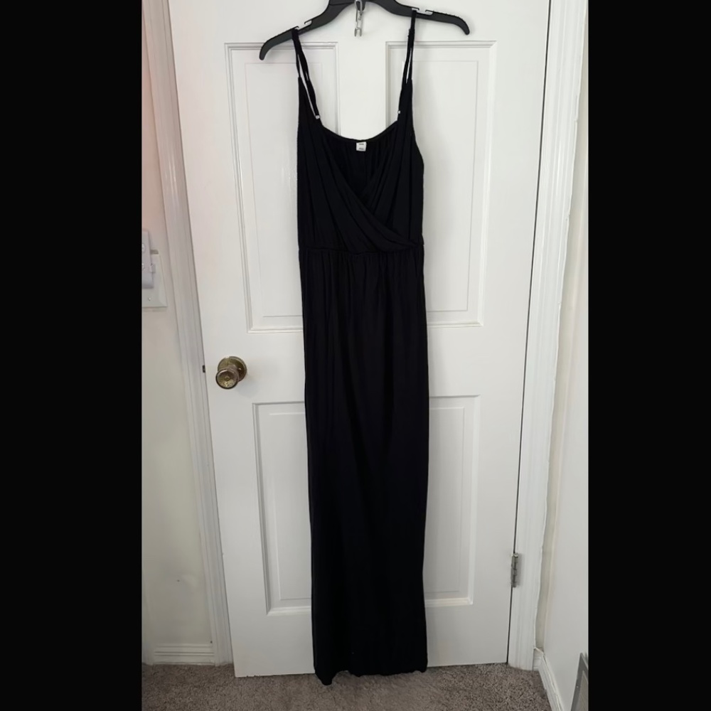 Old Navy Spaghetti Strap Black Maxi Dress M